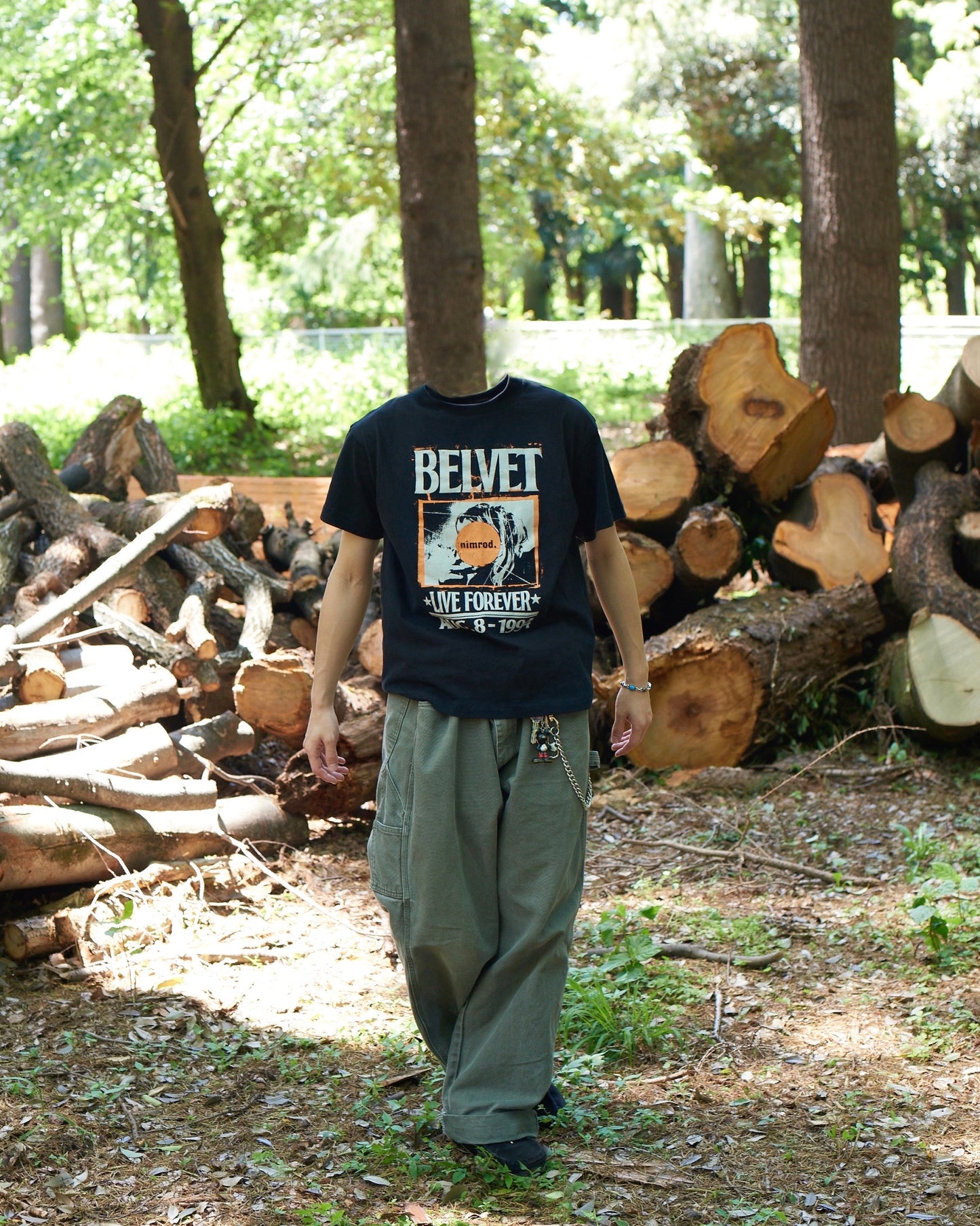 Wanted print tee free