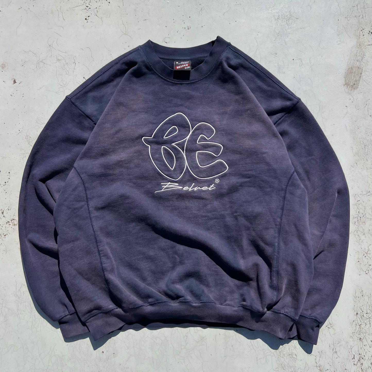 16.2oz BE logo stitch sweat free