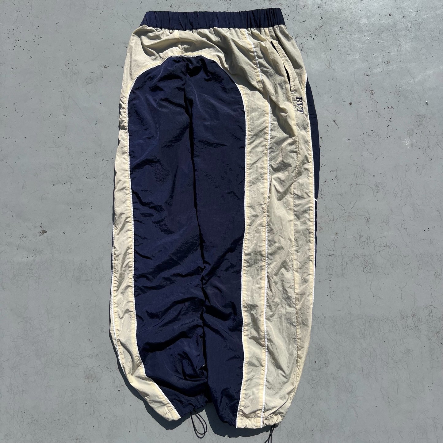 Switched BVT nylon pants