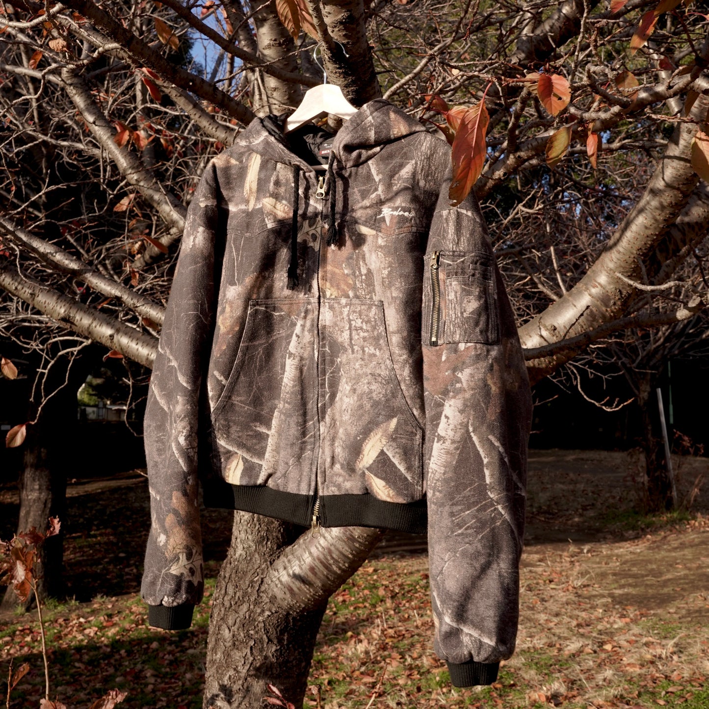 Real tree camo active jacket