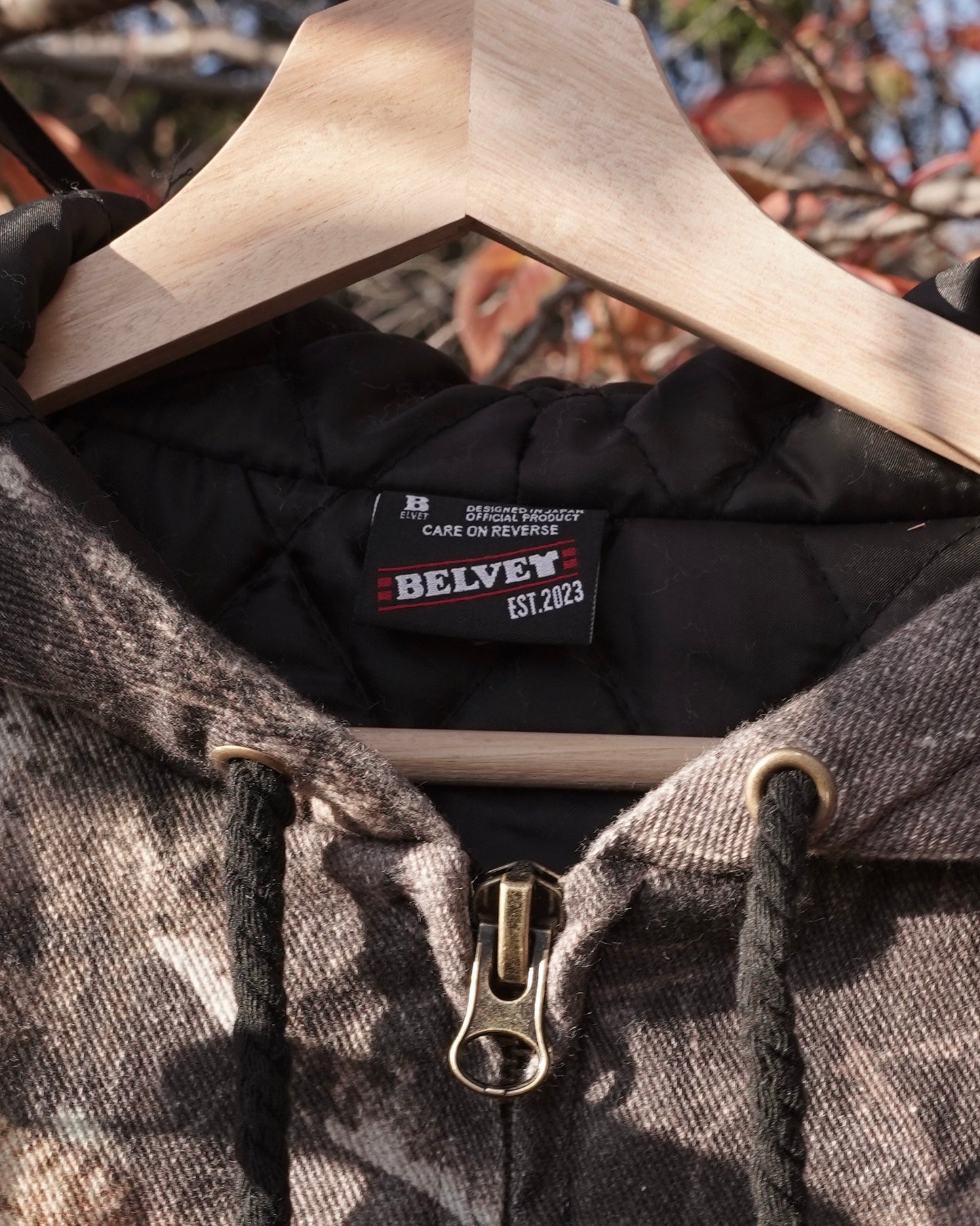 Real tree camo active jacket