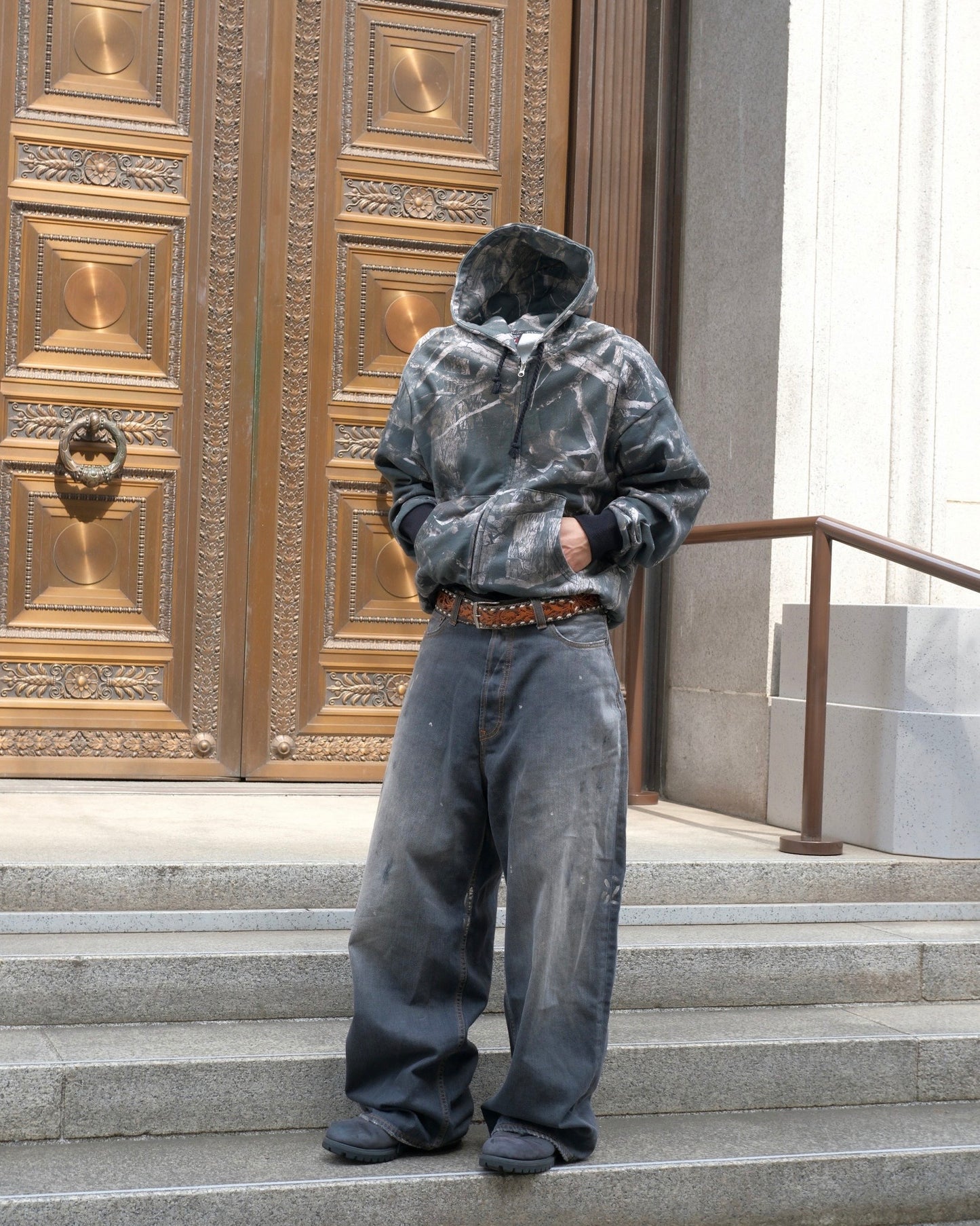 14.8oz camo Crop Zip Hoodie / Black