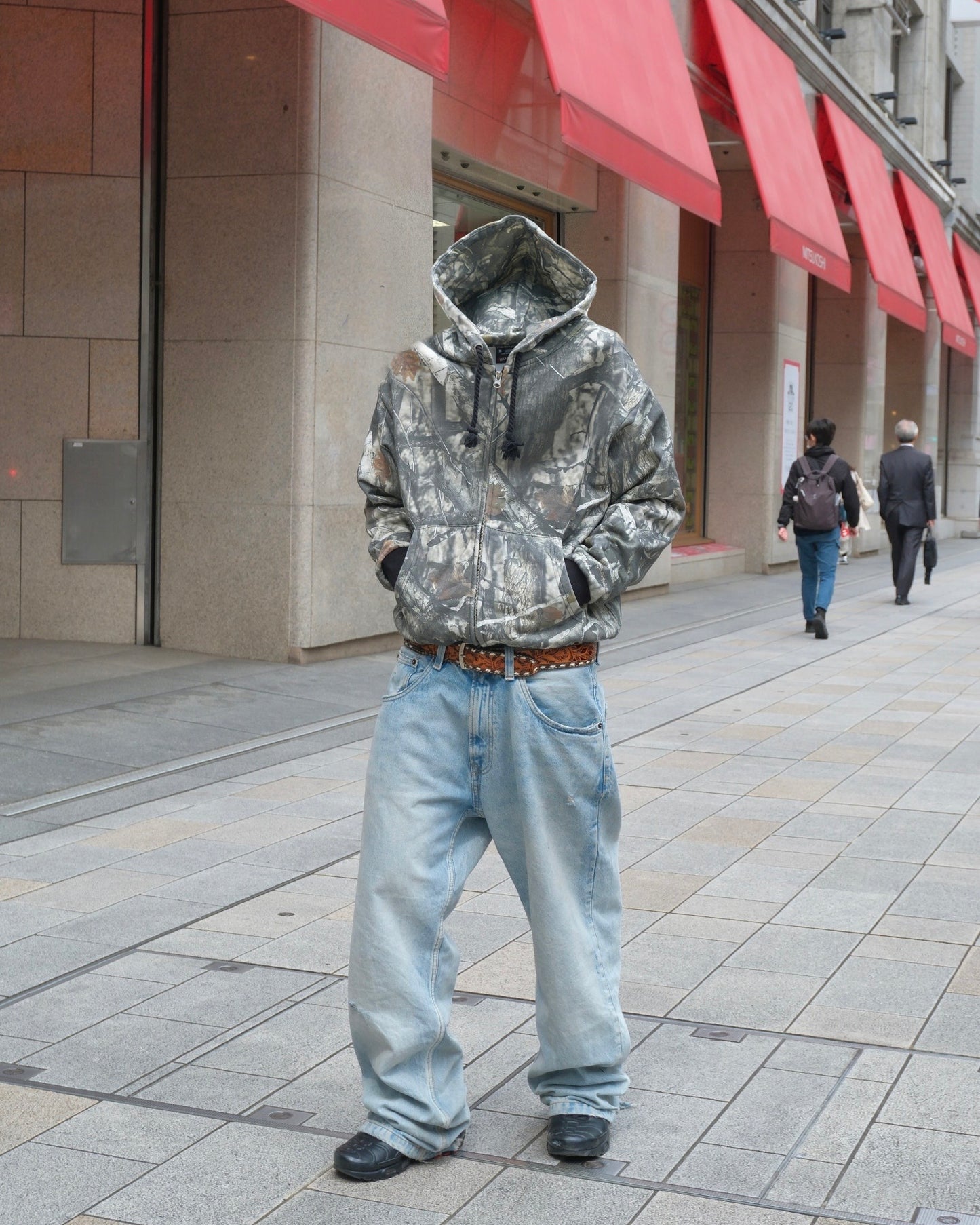 14.8oz camo Crop Zip Hoodie / White