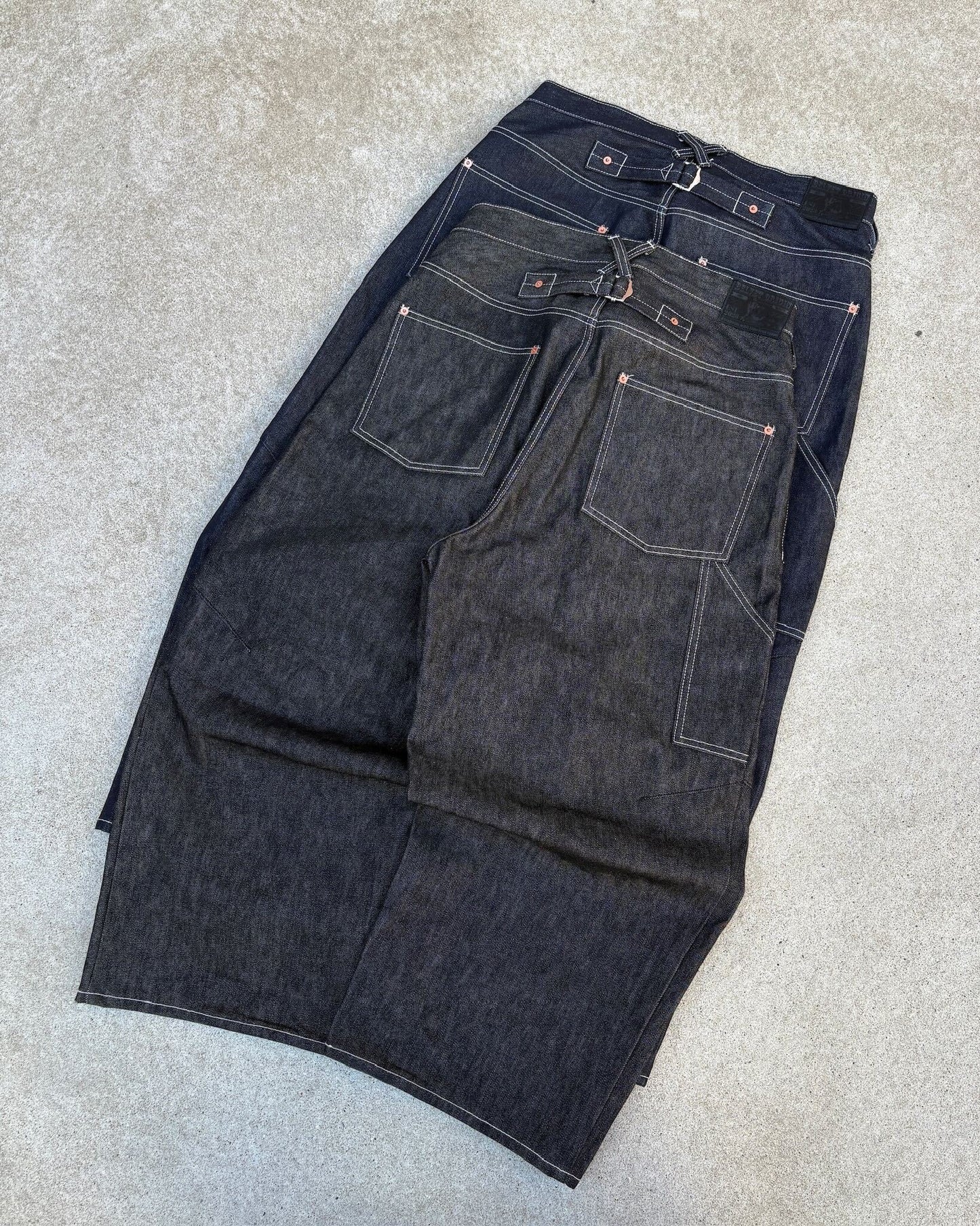 Bookyama raw baggy denim