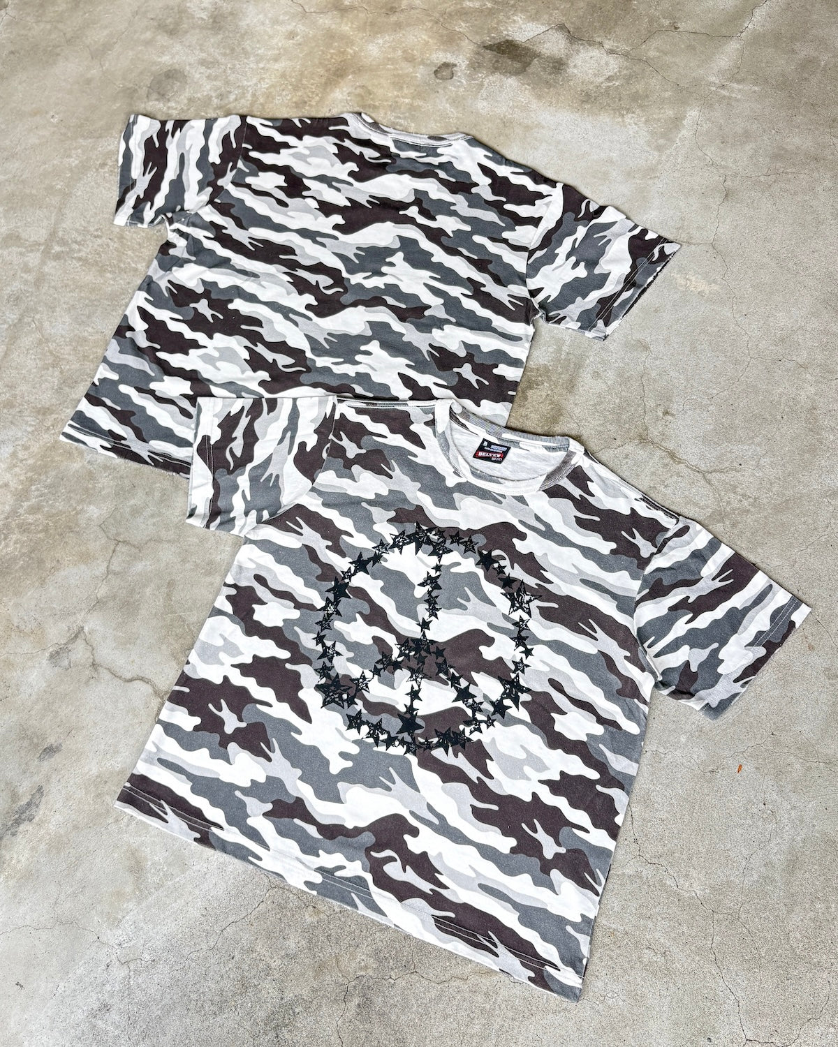Star Piece Mark Logo T-Shirt – BELVET