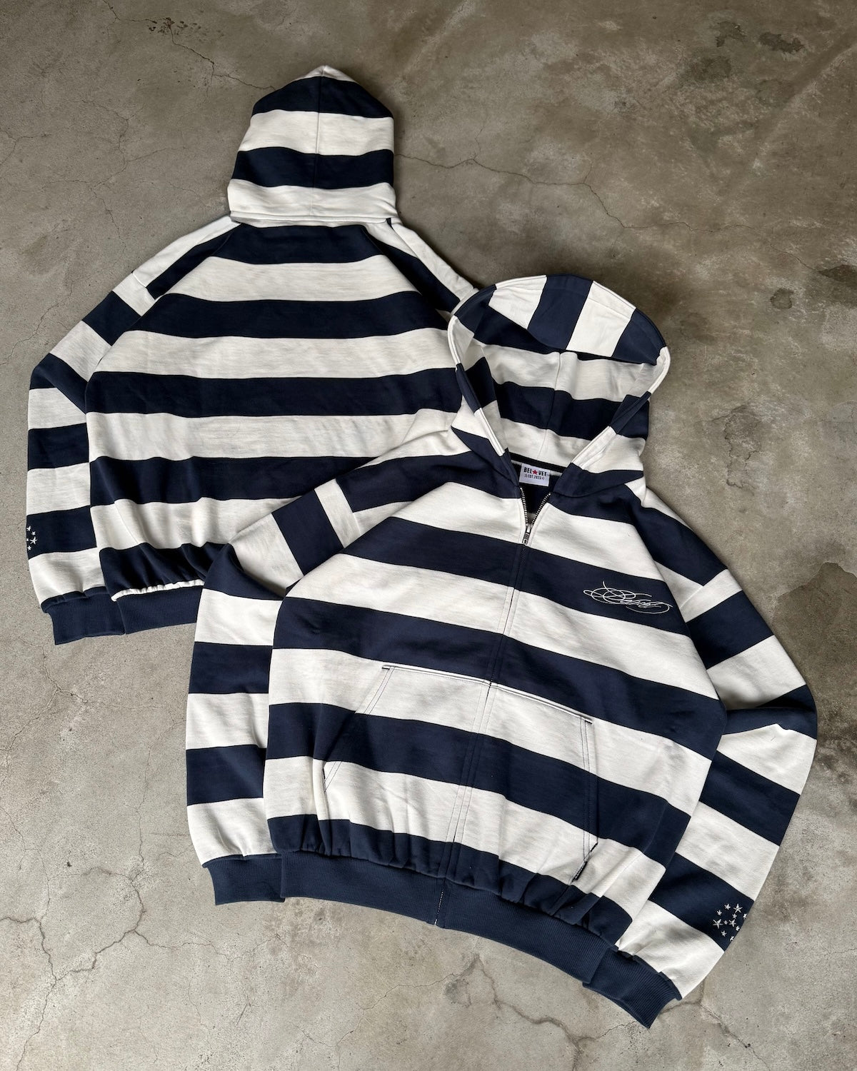 Heavy Border Zip Hoodie