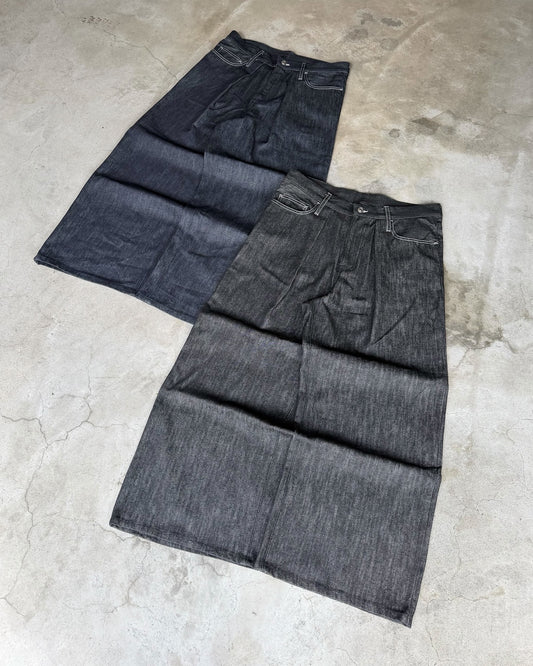 Classic Rigid Tuck pants