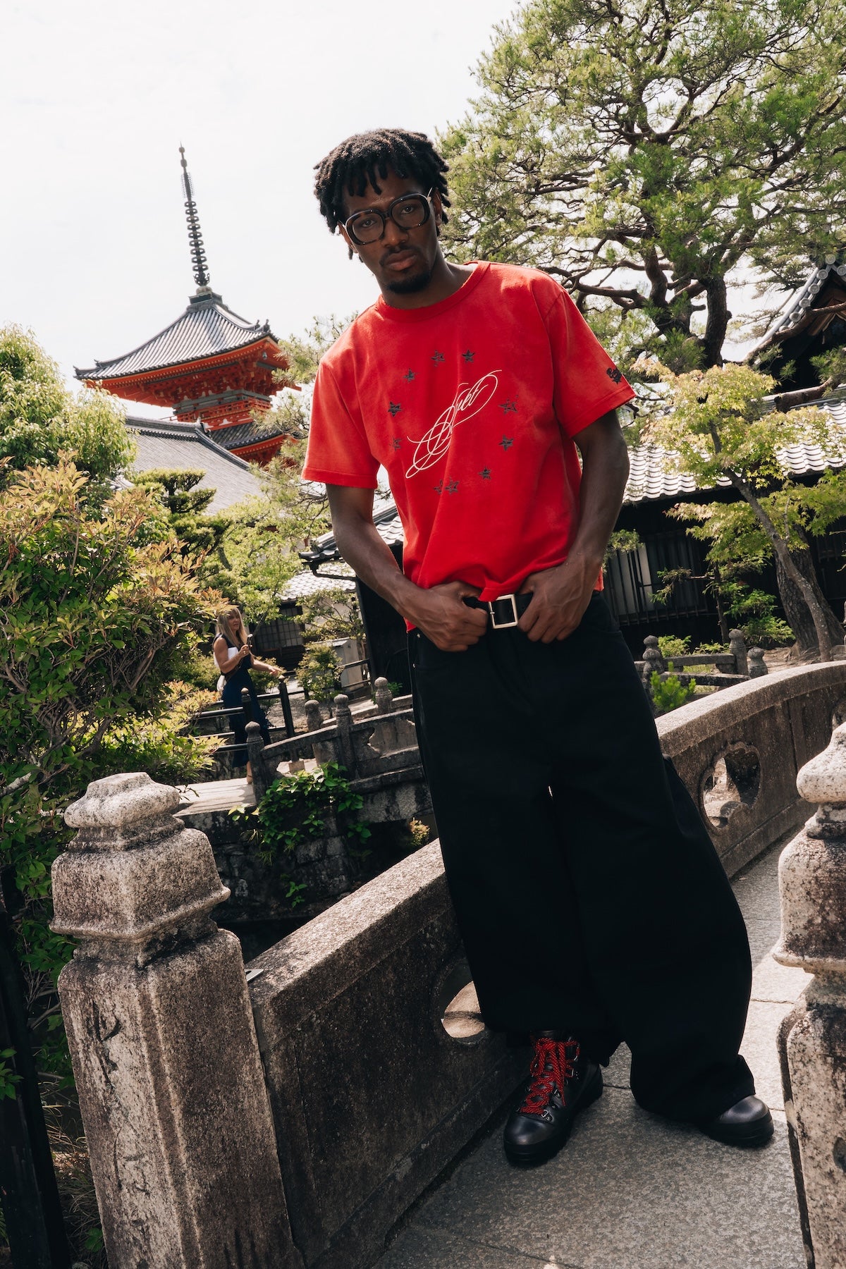 Faded Star Circle Script Tee