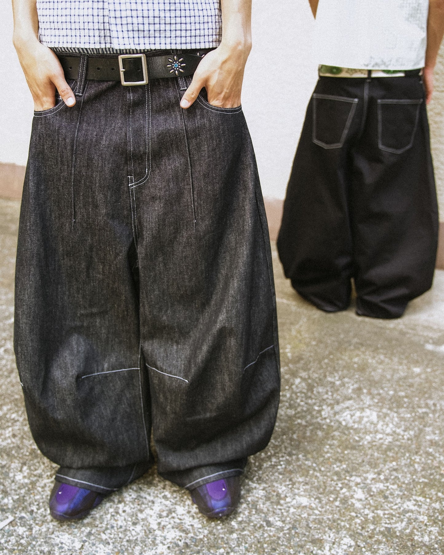 Pleated Wide-Leg Baggy Pants