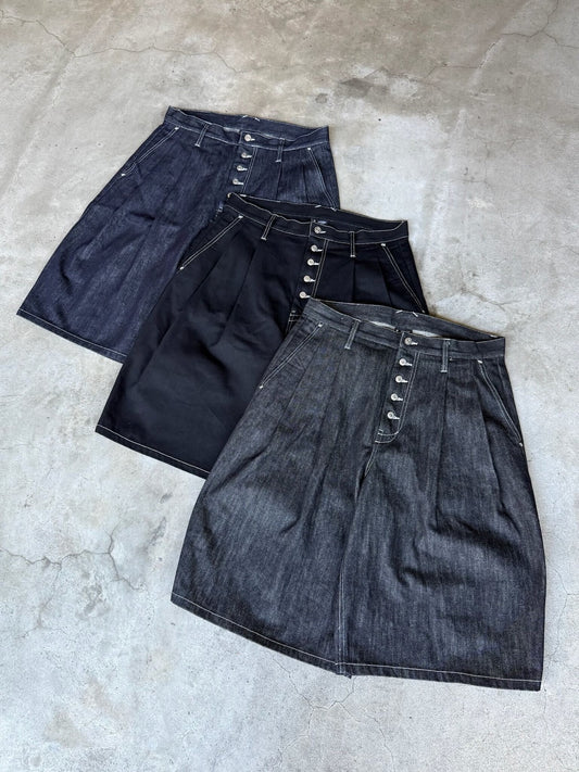 Star Studded Rigid Tuck Shorts