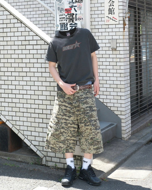 "BELV STAR"  T-shirt