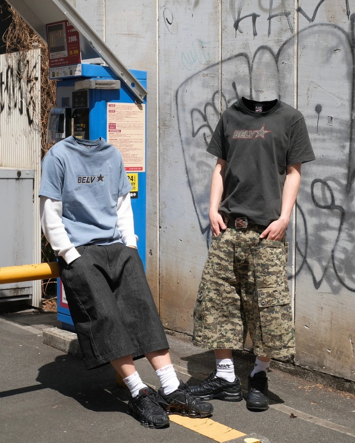 "BELV STAR"  T-shirt