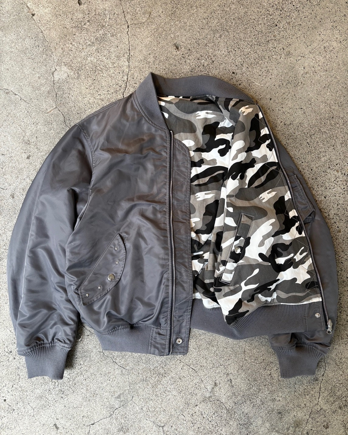 ジャケット・アウター belvet Camo Reversible MA-1 Jacket Camo Reversible MA-1 Jacket – BELVET