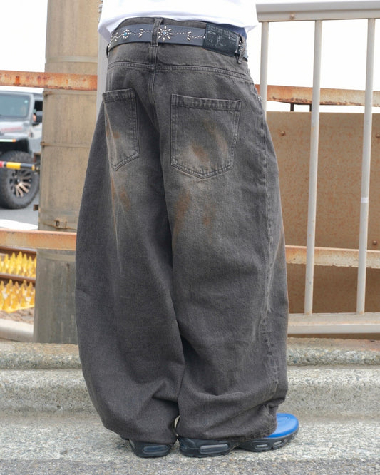 Mud-Washed Baggy Denim