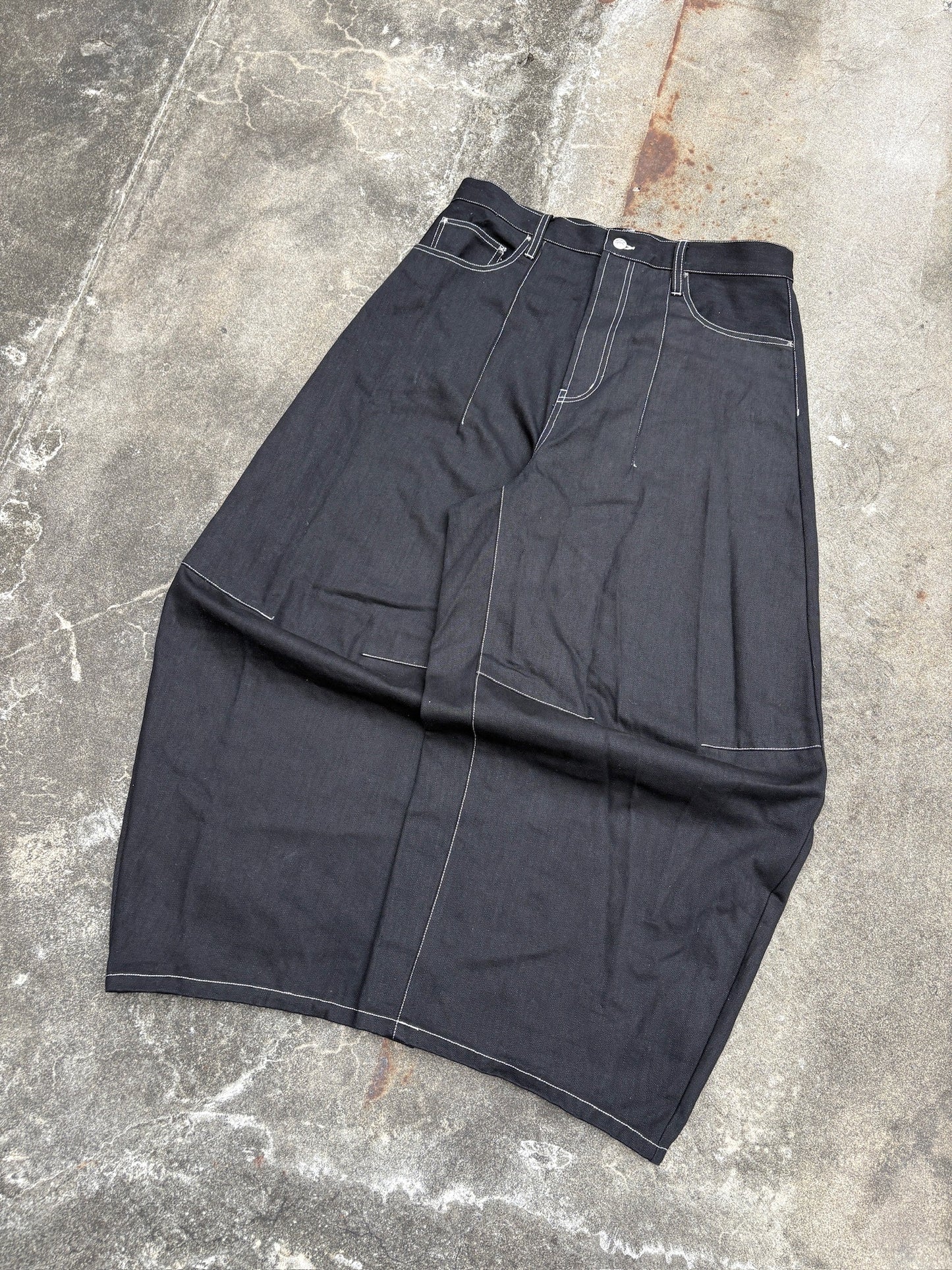 Pleated Wide-Leg Baggy Pants free